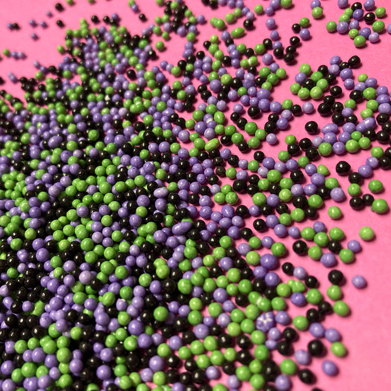 Hubble Bubble Halloween Nonpareils 100s & 1000s (Best Before 30 Jun 2025)