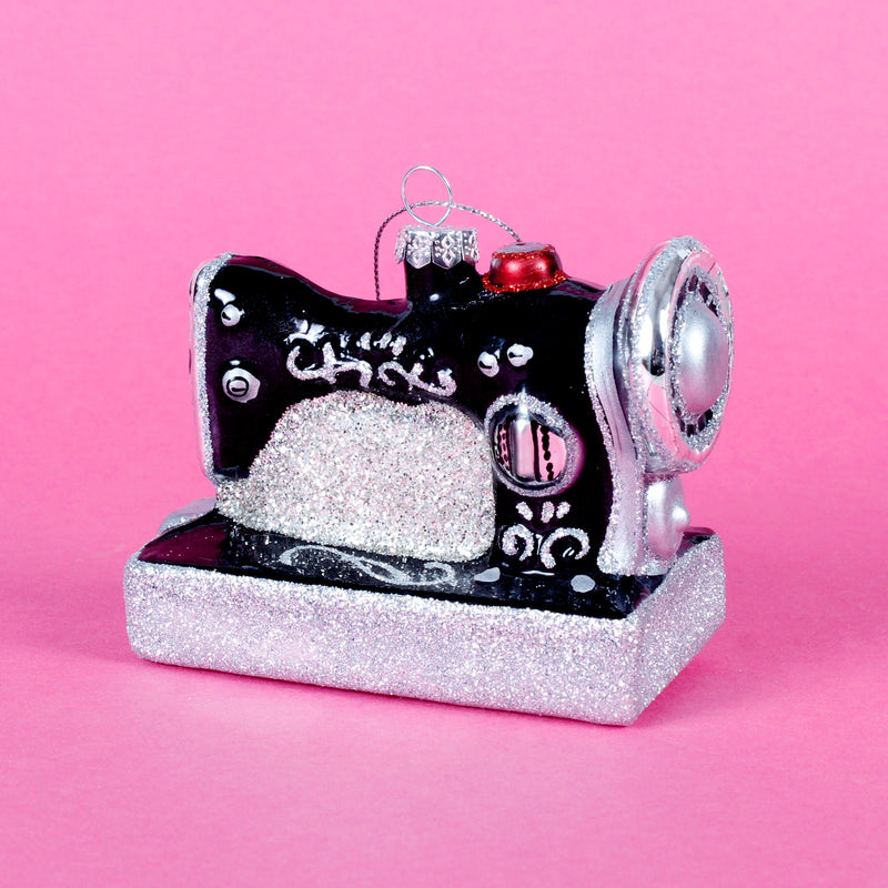 Retro Sewing Machine Shaped Bauble Hanging Decoration