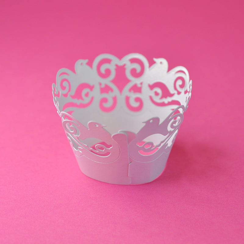 White Dove Cupcake Wrappers 6 Pack