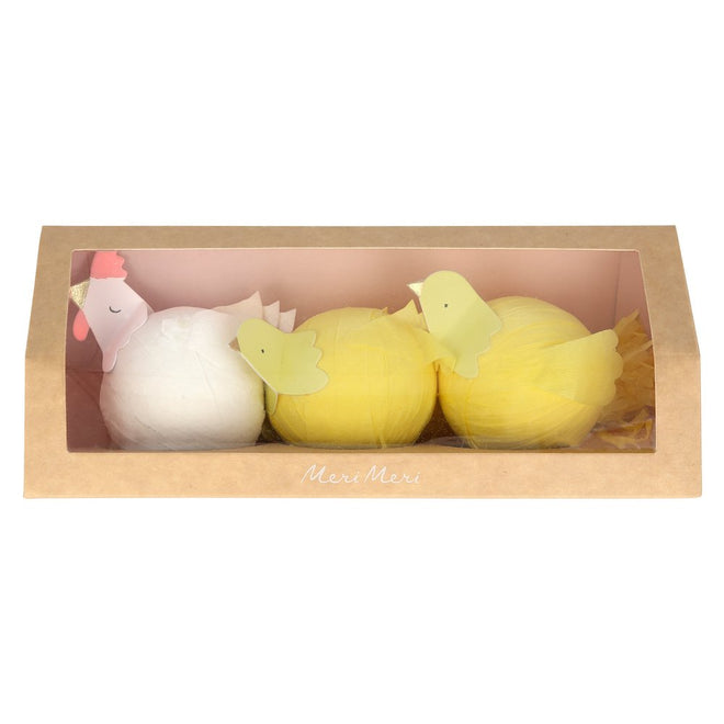Easter Party Hen and Chicks Surprise Balls Pack of 3 in 2 Designs