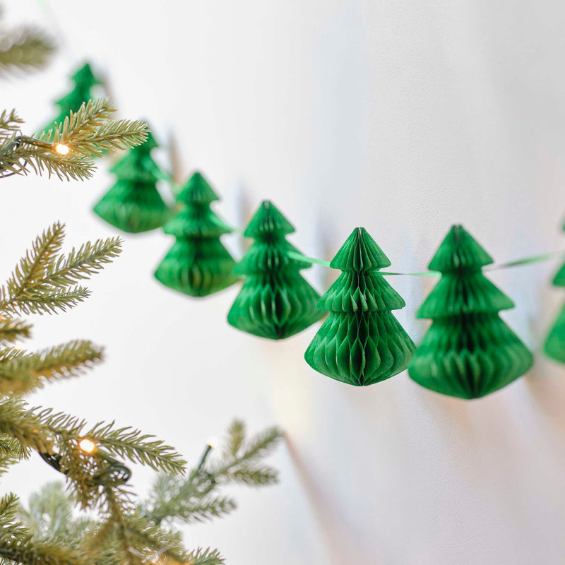 Green Honeycomb Christmas Tree Garland 2 Metres