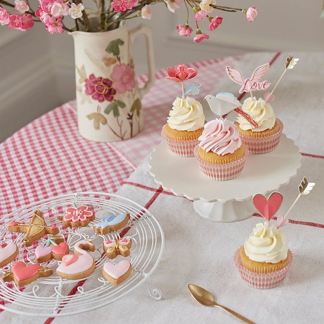 Valentine Cupcake Kit Pack of 24