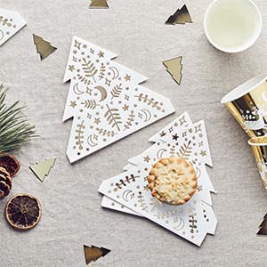 Christmas Tree Napkins With Gold Foil Pack of 16